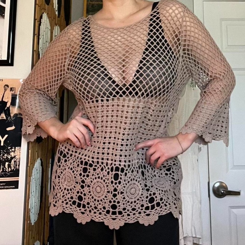 super cute brown crochet top